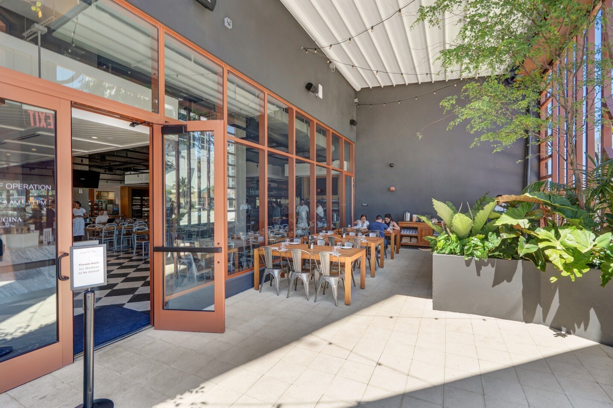 Outdoor dining
