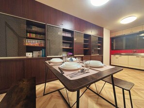 Dining - Vrbo Property (高松市)