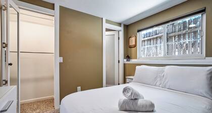 Cozy Garden Retreat | Pet Friendly w/ Private Yard