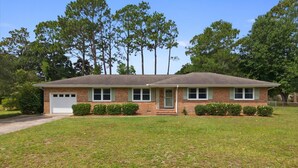 Exterior - Gardenia House Central Wilmington 3 bed/2 bath (Wilmington)