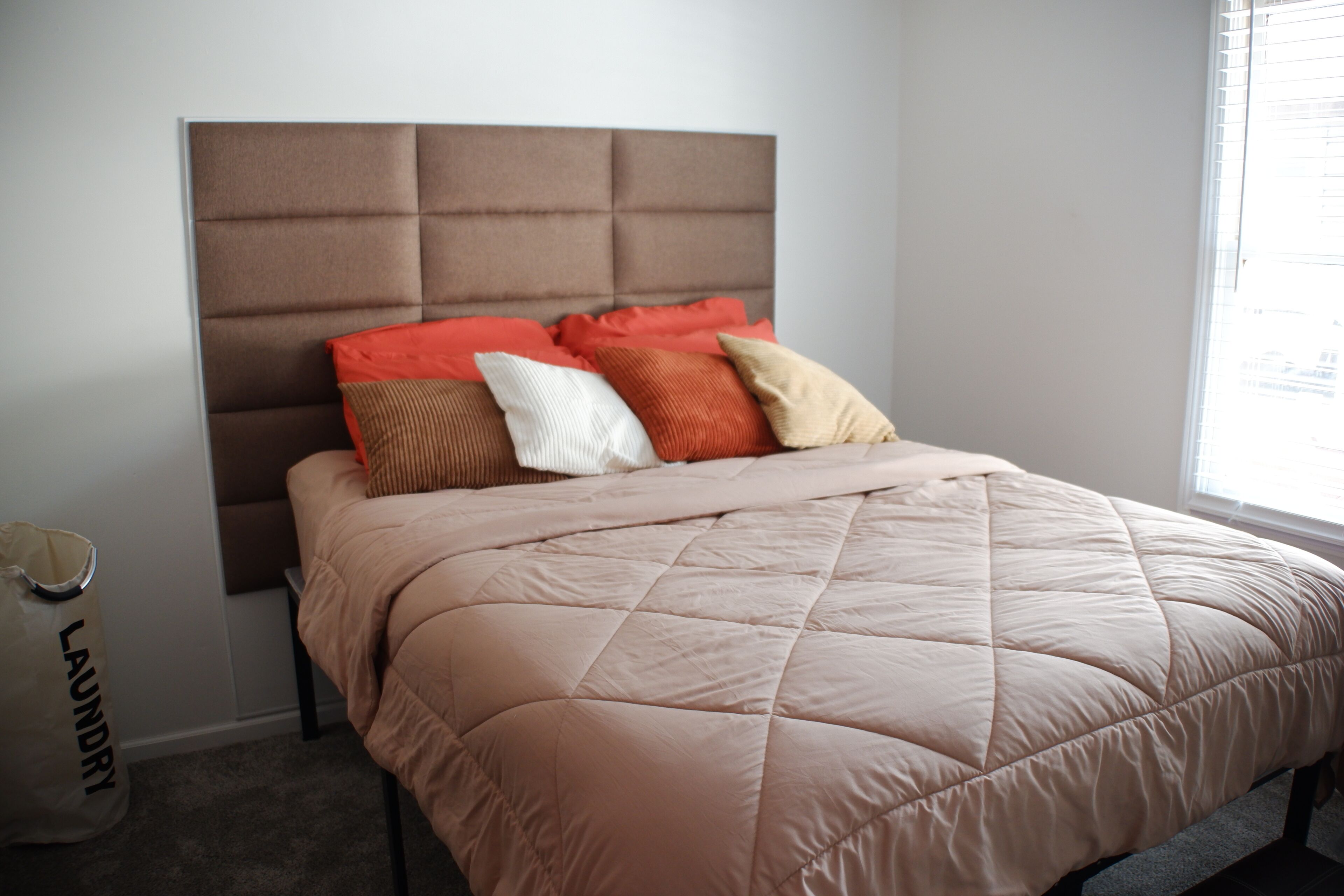3 bedrooms, iron/ironing board, Internet, bed sheets