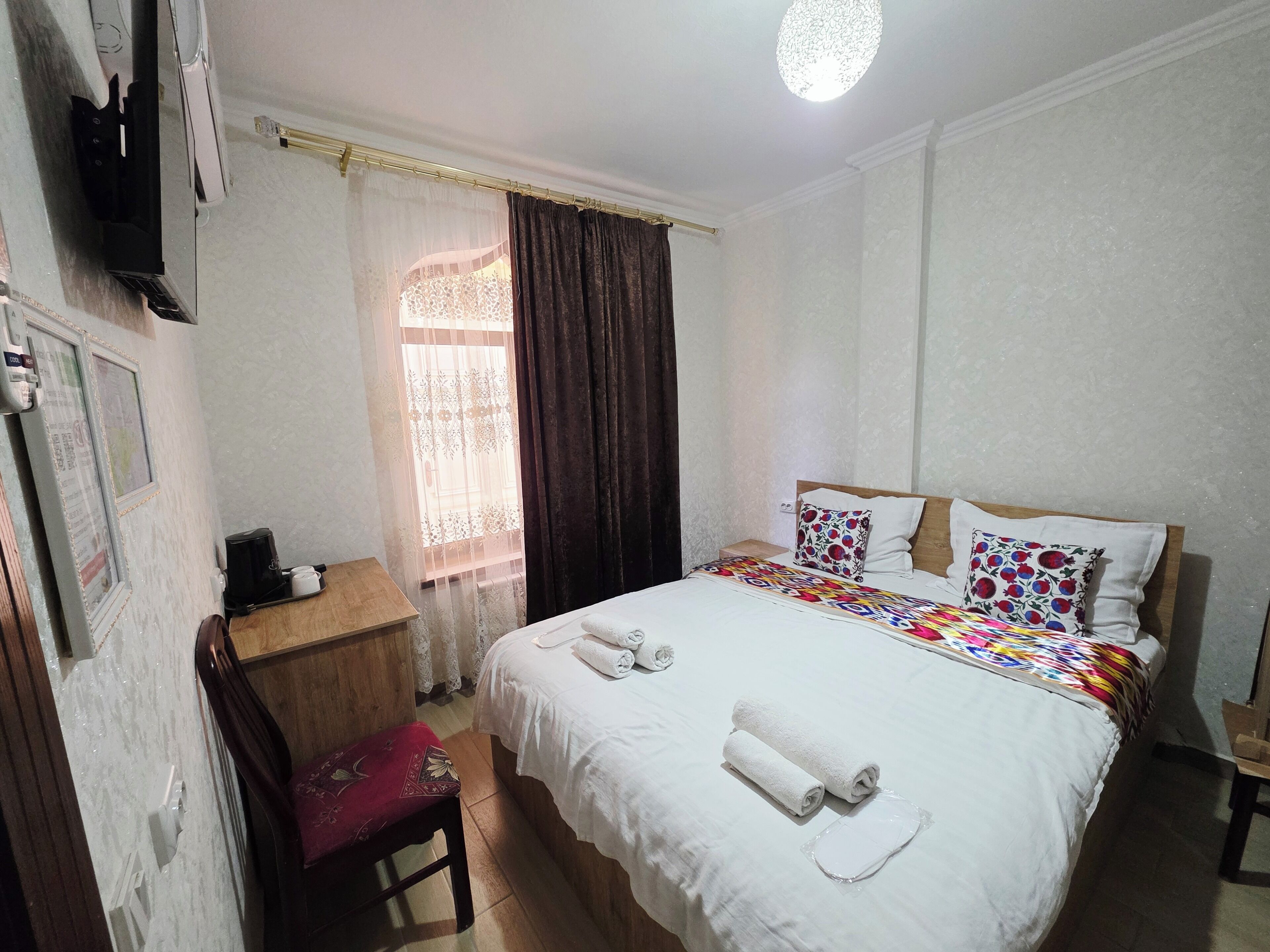 Comfort Double or Twin Room | Desk, laptop workspace, free WiFi