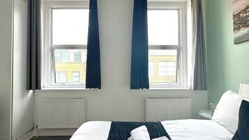 1 bedroom, iron/ironing board, WiFi, bed sheets