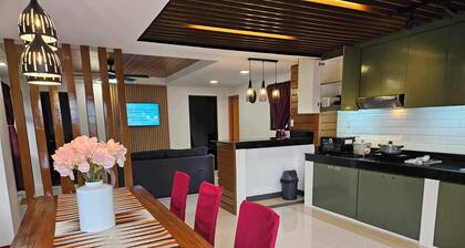 Cozy Baguio Hilltop Lodge with Mountain Views and Parking