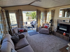 Living area - A stunning Seaside caravan in towyn by the sea (Kinmel Bay)