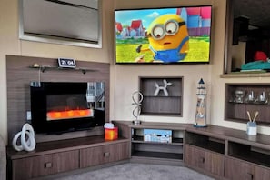 Interior - A stunning high spec 6 berth caravan by the sea (Kinmel Bay)
