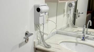 Jabón y papel de baño