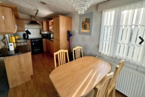 Dining - Seaside Escape Lodge in Rhyl (Rhyl)