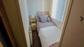 1 bedroom, WiFi, bed sheets