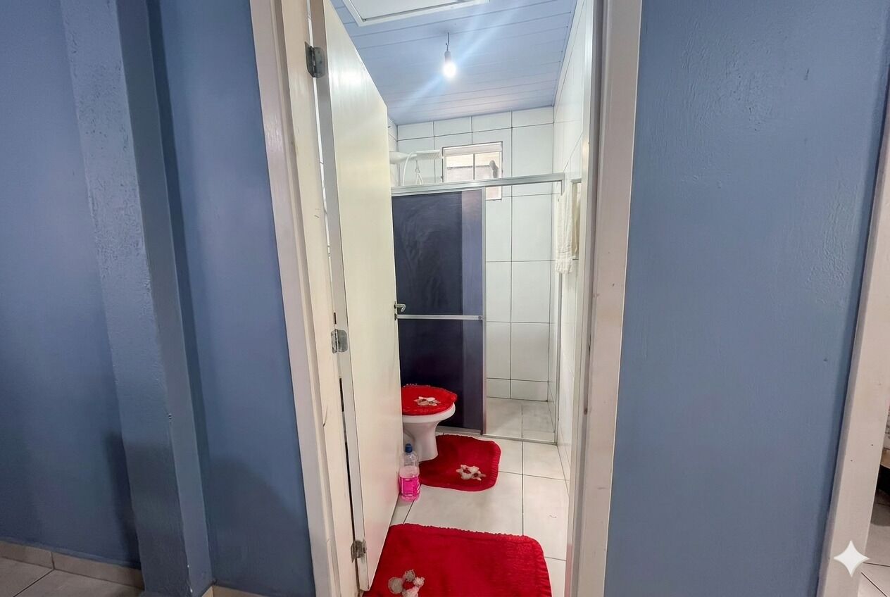 Toallas y papel de baño 