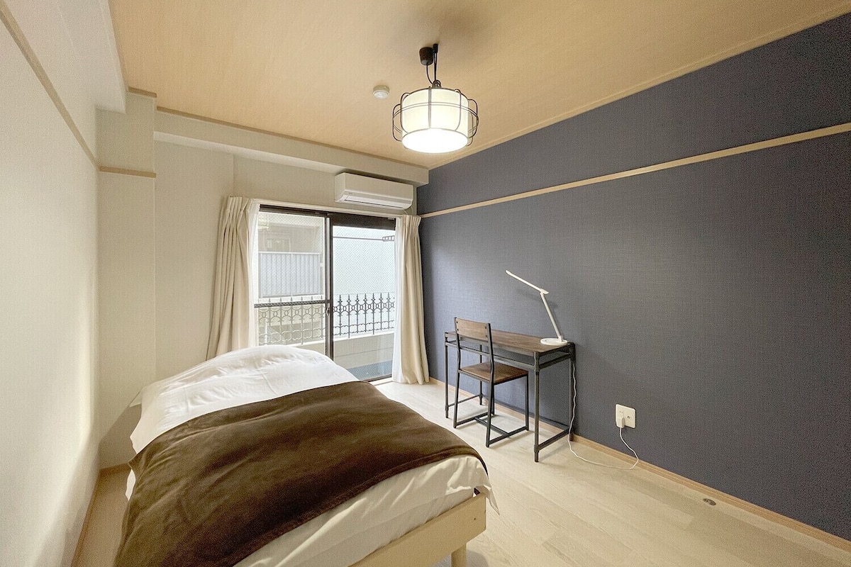 Superior-Apartment, Balkon | Schreibtisch, Bügeleisen/Bügelbrett, kostenloses WLAN