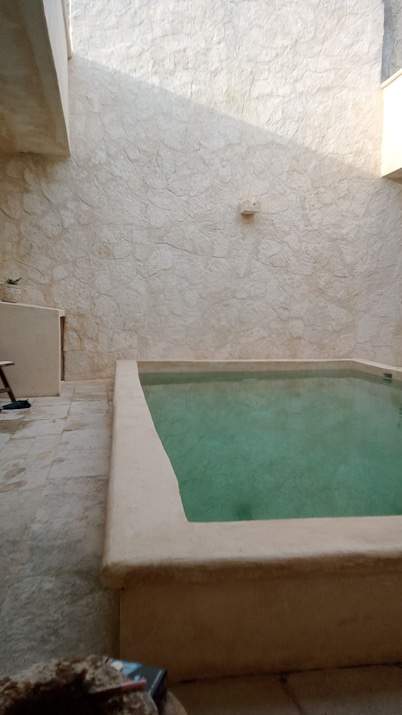 "Casa Amar Villa Luna Rosa." Your reservation includes a bicycle.