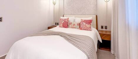 2 bedrooms, in-room safe, iron/ironing board, WiFi