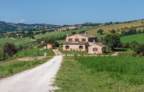 Esterni