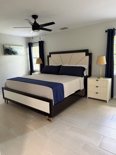 Sunshine Haven  Beautiful 2BR Retreat