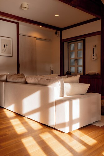 Stylish Hakuba Whitegrove Sauna Chalet