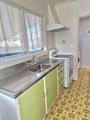Private kitchen - Tāhunanui Nest (Nelson)