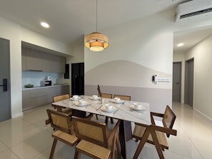 Apartamento, 3 quartos, para não fumantes | Opções para refeição