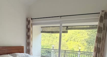 Serene Vista -bedroom house in delightful Peerumade perfect for relaxing