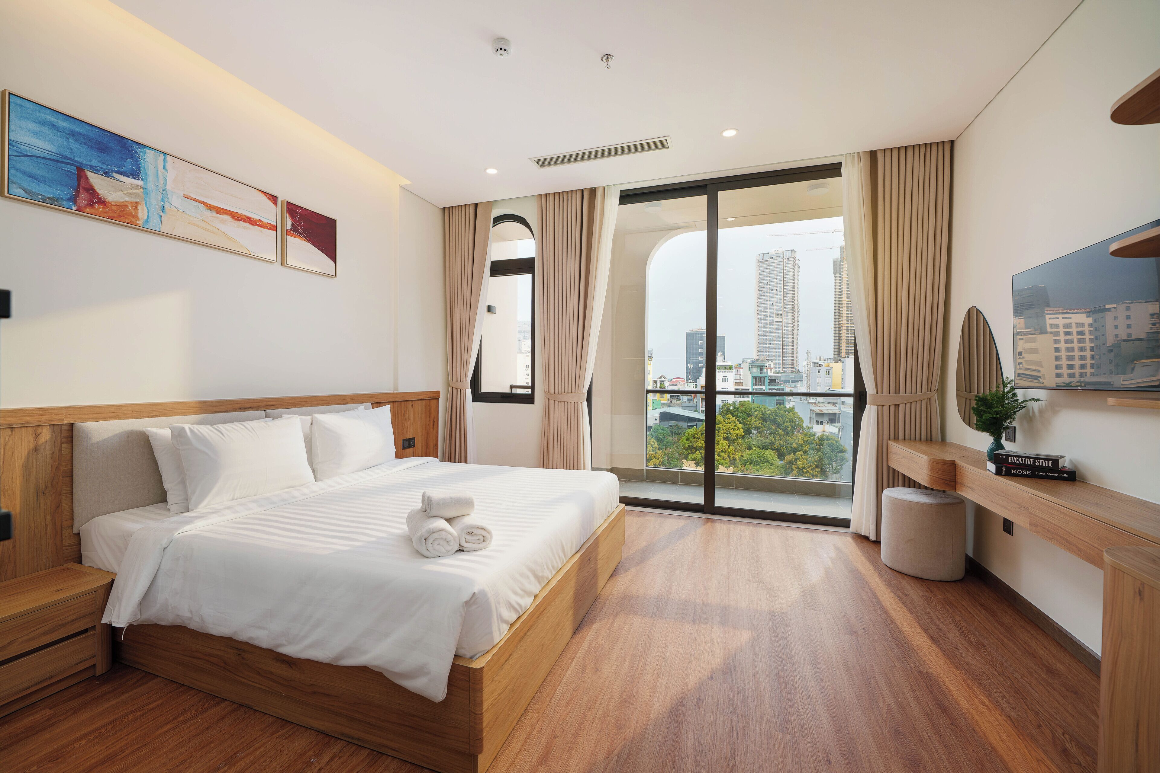 Premium Studio, Balcony, City View | Desk, blackout curtains, iron/ironing board (on request), free WiFi