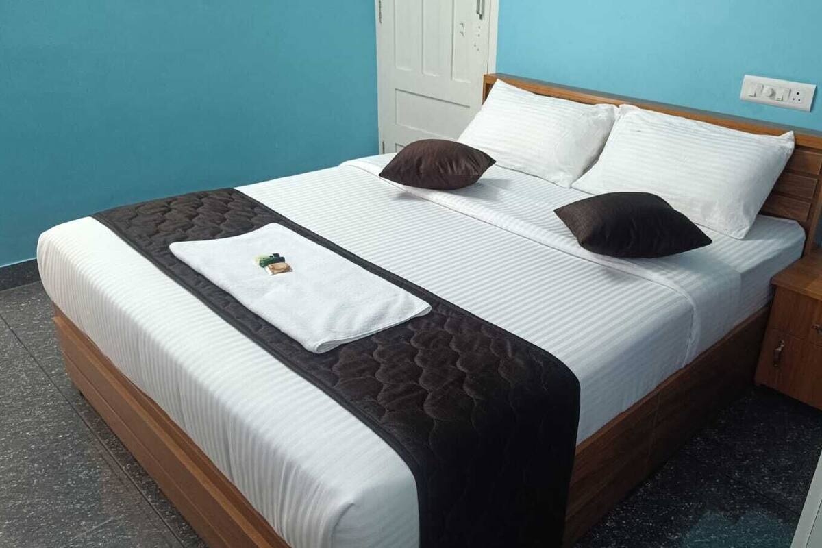 Chambre Standard | Bureau, Wi-Fi gratuit, draps fournis