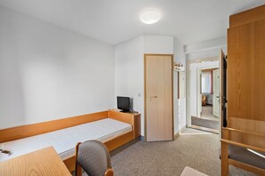 Free WiFi - Arona Rooms (München)