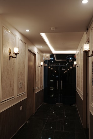 Interior - VENUS INN ROOMS  AND BANQUETS (Lucknow)