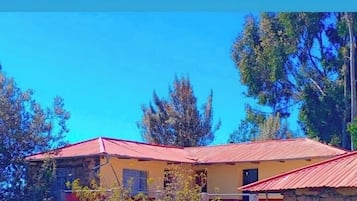 Basic Cottage, Lake View | Terrace/patio