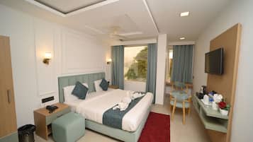 Chambre Double, vue lac | Bureau, Wi-Fi gratuit