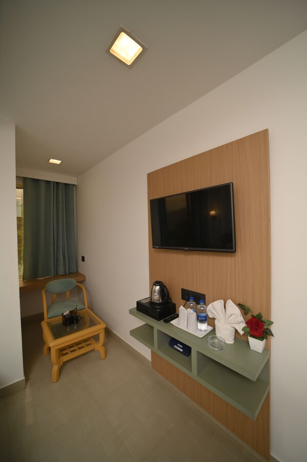 Chambre Double, vue lac | Intérieur