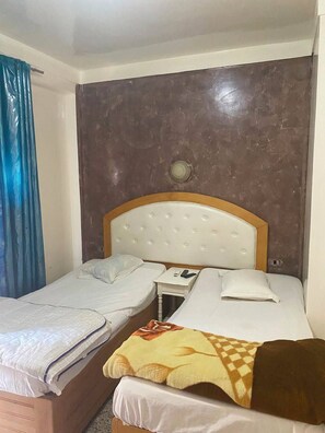 Doppia Comfort, vista città | Postazione laptop, Wi-Fi gratuito