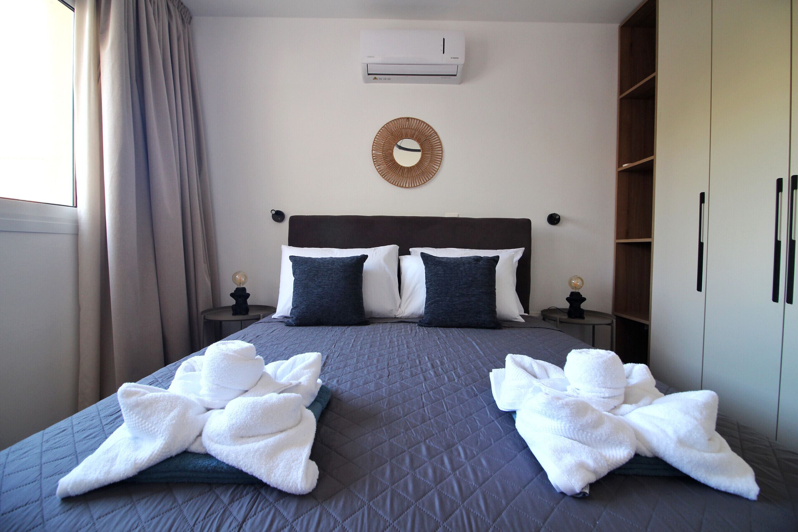 1 bedroom, iron/ironing board, WiFi (free), bed sheets