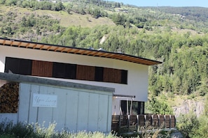 Exterior - Modern apartment in the Tyrolean mountains (Fließ)