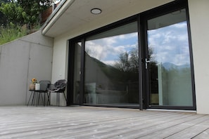 Terrace/patio - Modern apartment in the Tyrolean mountains (Fließ)