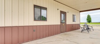 Montrose Studio Getaway w/ Covered Patio