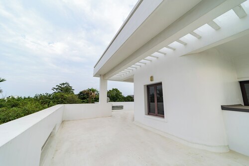 ELIVAAS Gerrys 4BHK Villa with Terrace