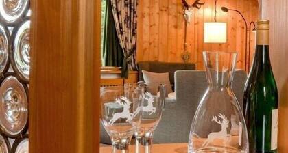 Heavenly Hunting Chalet