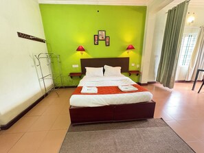 Desk, free WiFi - Hotel Silverline Regency In Munnar (Munnar)