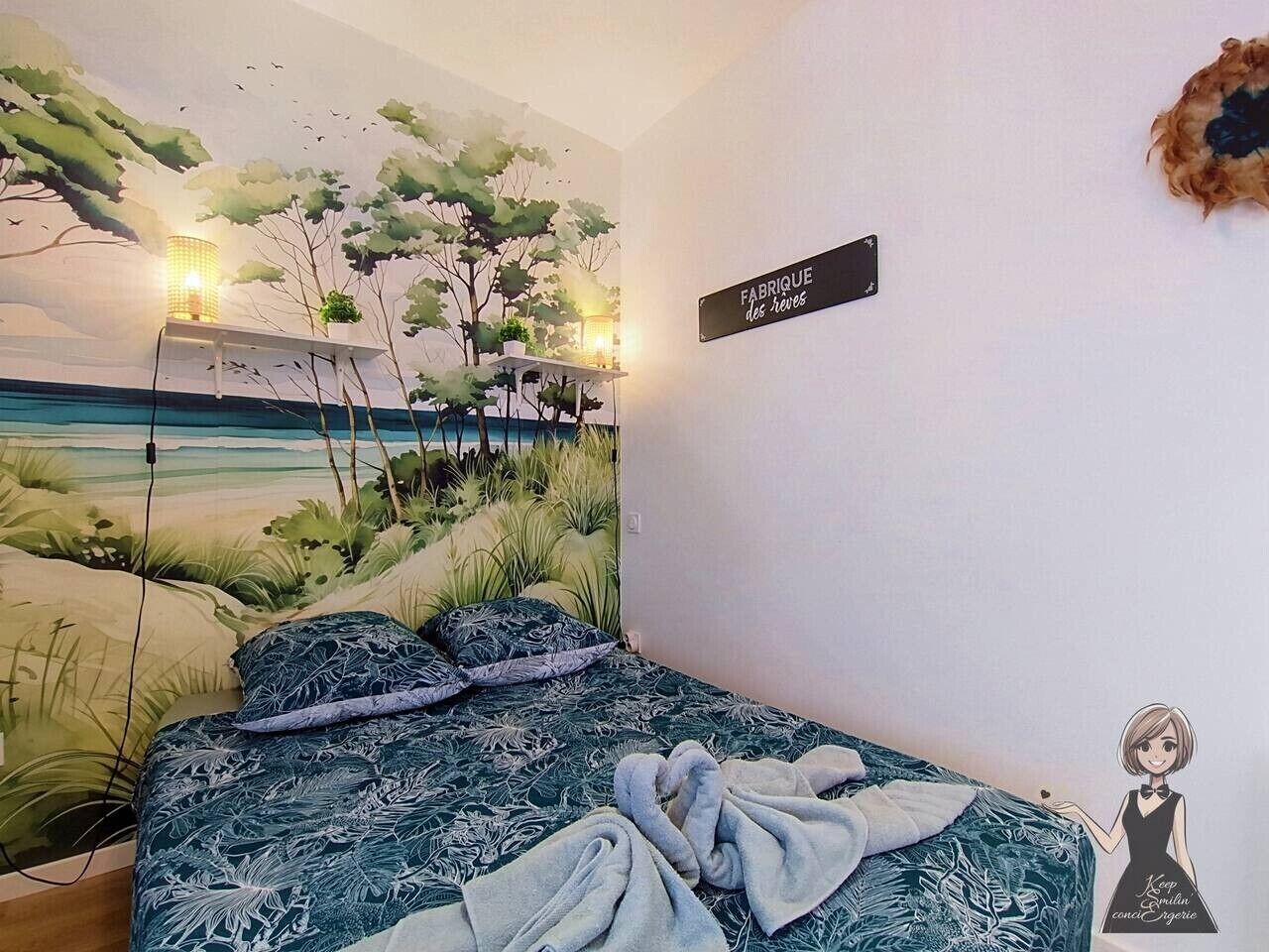 Cuna de viaje, wifi y ropa de cama 