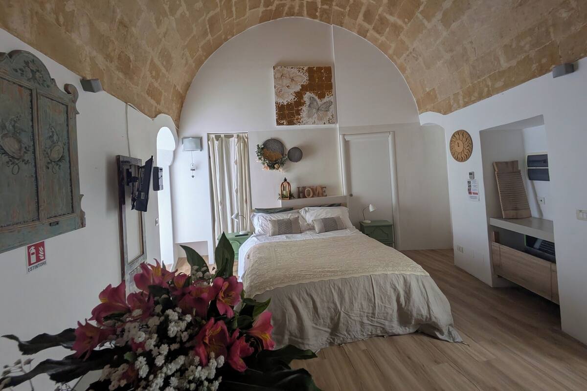 Habitación doble Deluxe | Camas extra, wifi gratis y ropa de cama