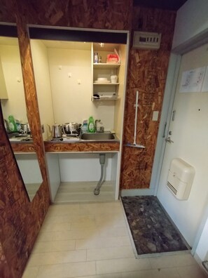 Standard Twin Room | Bathroom - kyoto University syatoru  apartment (Kyoto)