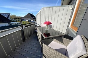 Outdoor dining - Holiday apartment in Büsum with swimming pool (Büsum)