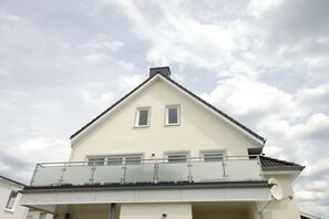 Exterior - Coastal Time "Deck 2" in the center (Büsum)