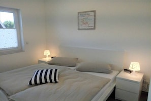 Room - Holiday home in Büsum with swimming pool (Büsum)