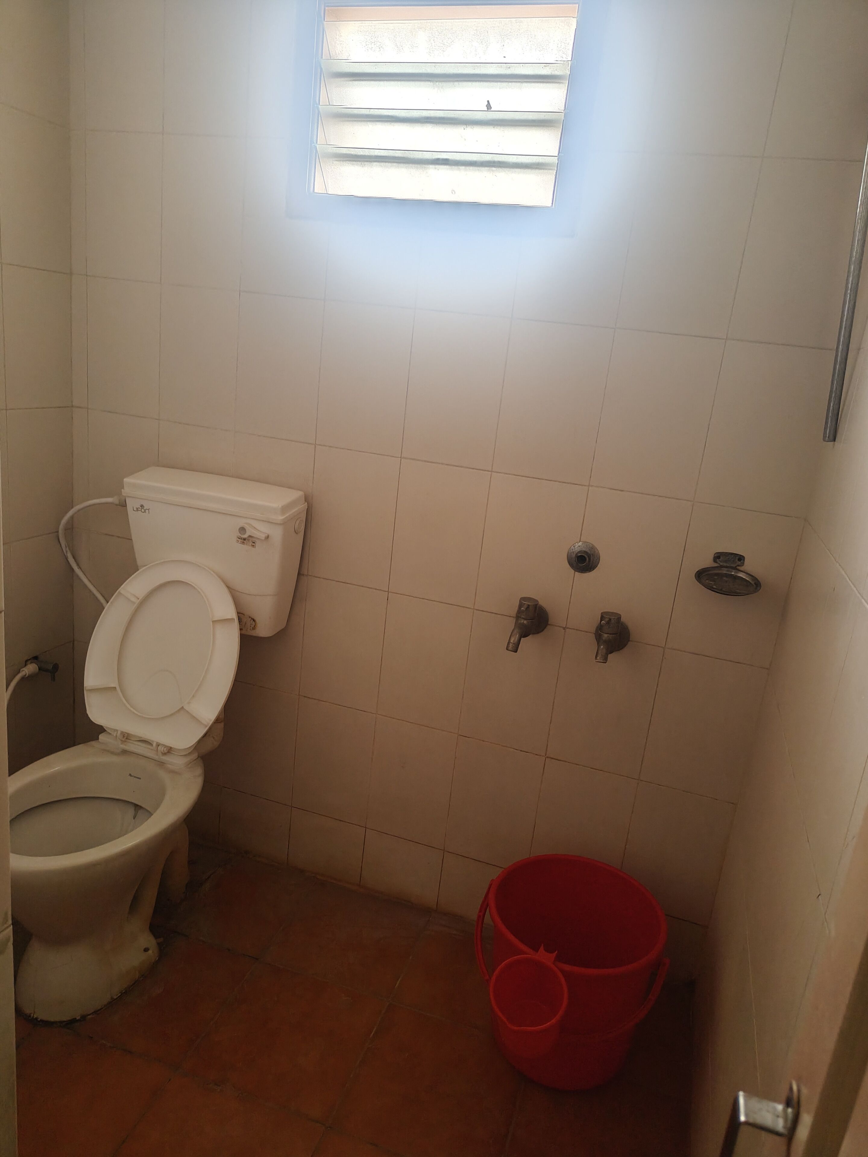 Basic-Doppelzimmer | Badezimmer