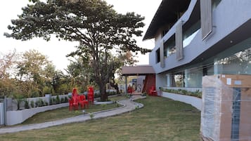 Jardines del alojamiento