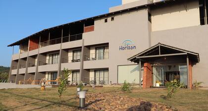 Sea Horizon Luxury Resort