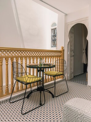 Comfort Studio | Outdoor dining - Your Douiria (Marrakesh)