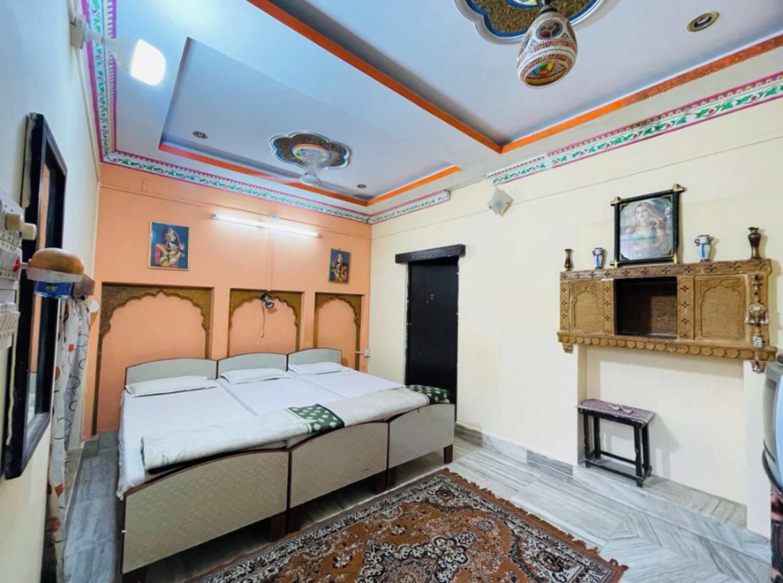Family Quadruple Room, City View | Desk, free WiFi