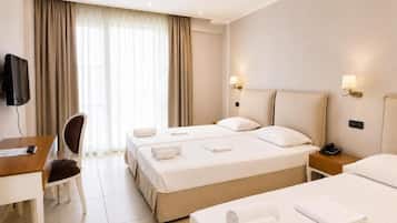 In-room safe, soundproofing, free WiFi